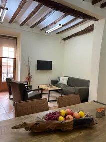 Spacious apartment for up to 6 people - Image 3