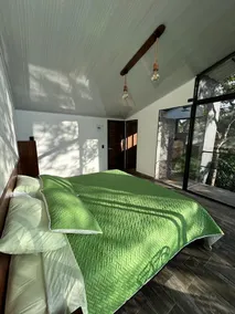 Hummingbird Cabin + Breakfast - Image 2