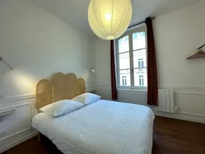 Escape to Reims in a charming cocoon - Image 5