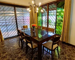 A cozy house close to everything for families or groups - Image 5