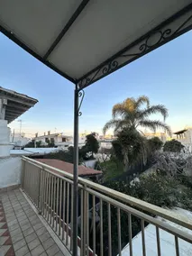 Villa 2km from the sea | Located in the city center + air conditioning + terrace - Image 2