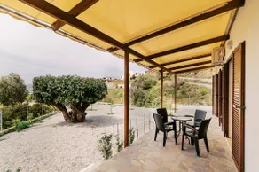 Alonia View House - Image 3