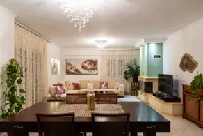 Sunshine Retreat Apartment - Image 3