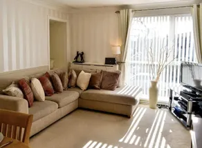 Newton Rise - Image 4