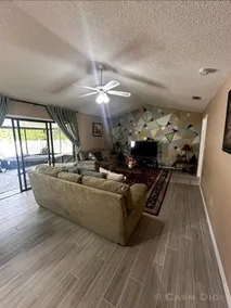 Cozy, Palm Bay accommodation. - Image 5