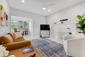 3 BR Best location WPB! - Image 5