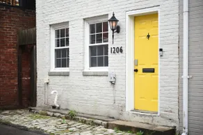 King Bed Carriage House in Mexican War Streets - Image 3