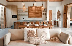 A Stunning 4 BR villa, 5 min walking to the beach - Image 3