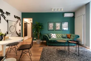 Downtown Retreat: Spacious 2-BR by Unirii Square - Image 2