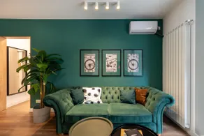 Downtown Retreat: Spacious 2-BR by Unirii Square - Image 4