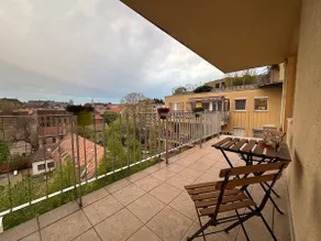 Cherry Abode Apartment with Terrace - Image 5