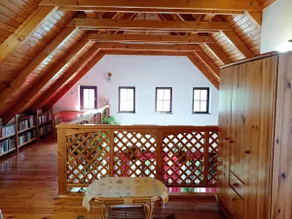 Pine Grove Villa - Image 5