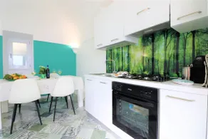 De Vivo Realty - Mary's Apartments - Image 3