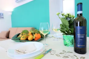 De Vivo Realty - Mary's Apartments - Image 2
