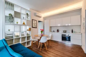 Central Station - Private Terrace, Netflix & Wi-Fi - Image 5