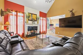 Spacious and comfy 4 Bed/3 Full Bath Canton Home! - Image 2