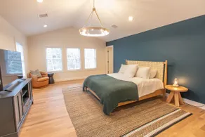 The Lexington House - Image 4