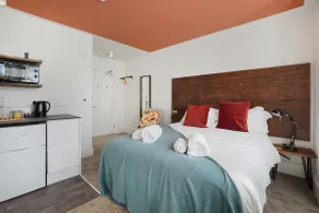 Eco Aparthotel – Cheriton Studio - Image 4
