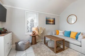 Bungalow in the heart of Flagler beach. - Image 3