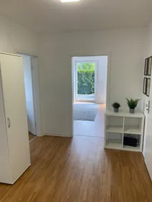 Modern - WiFi - Netflix - Quiet - Image 2