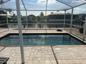 Salty's Seaside Retreat - Image 2