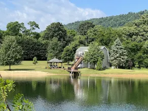 Private Lake House in western MD - Image 2