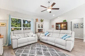 Immaculate & convenient house in Ocala - Image 2