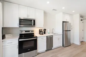 Pelican Luxury Loft at WaterWay Place - Image 5