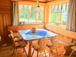 Larch House - Image 4
