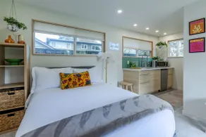 Fair Oaks Studio Guesthouse - Image 5