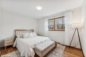 Walk to Town, Beach, Game Room, Firepit Stay - Image 3