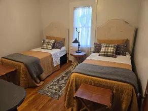 The Harmony Inn - Image 3