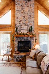 4 Season Cabin at Christie Mt. - Image 4