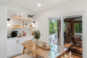 Greenville GEM Luxurious Retreat in Prime Location - Image 4
