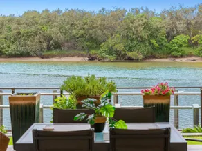 Bare Feet Retreat - Image 4