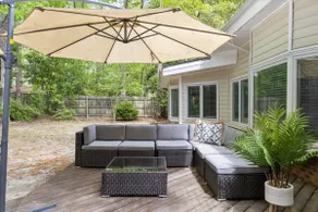 Stylish, Bright, Modern Spacious Home Near ECU - Image 4