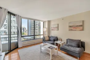 Urban Luxury Comfort Living - Image 2