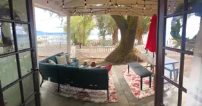 Lakeshore Main House - Image 2