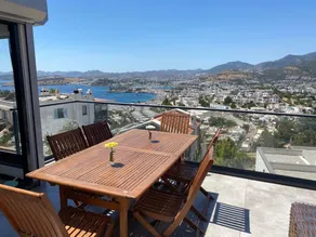 the views are gorgeous - Image 2