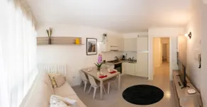 Gelsi Apartments Lake Como - Image 2