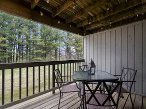 GT Resort Area I Fireplace + Golf Views - Image 5