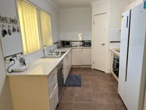 Four bedroom large family home close to Ipswich city - Image 3