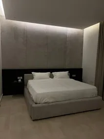 2BR | Modern Style w/ Full Kitchen & Self Entry - Image 3