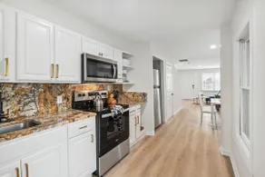 Walk to Dock USNA Stadium-Renovated 2BR Downtown - Image 5