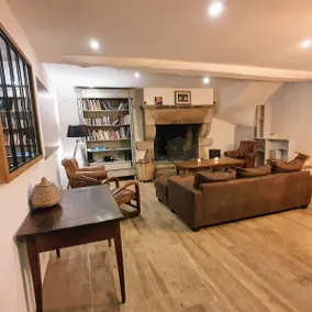 Ty Bihan farmhouse near beaches - Image 3