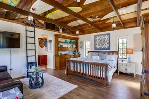 Casita in the Vineyard. Privacy & Beauty combine. - Image 3