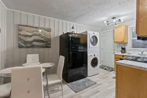 Cozy 2BDR Oasis*Min to Med Center, Univ & Downtown - Image 5