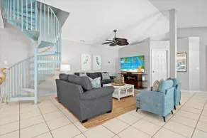 Pool House 1/2 Mile From Downtown Stuart - Image 2