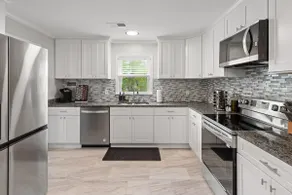 Renovated Private Cottage w/Hot Tub! Covington, TN - Image 4