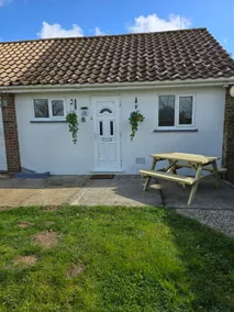 Mulberry Holiday Home - Image 2